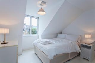 Queens park Maida Vale 3 bed modern Family Appartment with balcony! - London - 5