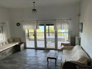 Mary’s house by the sea - 7