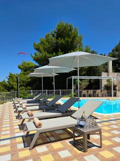 Villa Margaux Kathisma, Breathtaking VIEWS & Unforgettable SUNSETS - Minutes from Most Iconic BEACH - 9