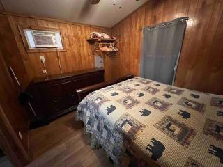 Waterfall Rush Tiny Home on River - 7