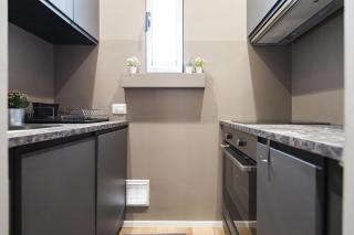 Rho Fiera-San Siro - Modern with WiFi-AC & Netflix - 9