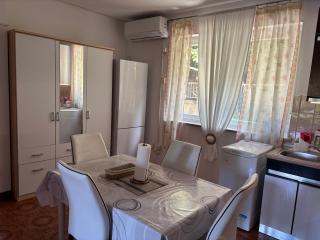 Apartmani Ira - 8