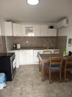 Classic Charming Relaxing - 7