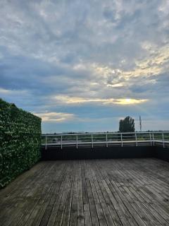 Nyvky like Home - apt 66 з терасою - Kiew - 4
