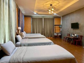 MRK Resort & Massage - 3