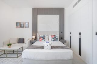 StayShort - Prime Studio that Sleeps 2 in Jebel Ali - 1