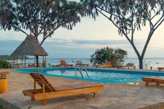 Kingfisher Beach Resort - - 0