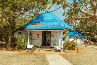 Kingfisher Beach Resort - 3