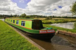 Stone - Boat - Sleeps 6 - Pet Friendly - 85ws - 0