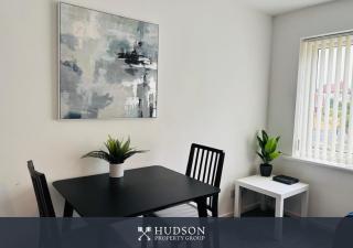 Dudley Apartment with Parking - 3