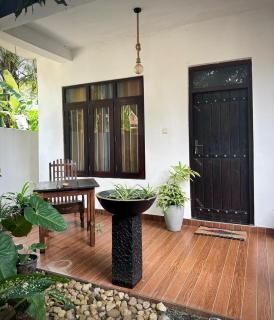 Bananas Vibes Mirissa - 8