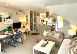 T4 Grand Townhouse Old Village - 0