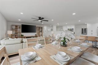 All-New Luxe Stay Views, Sauna & Hot Tub villa - 7