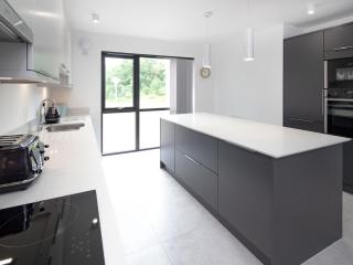 Caledonia View - 2