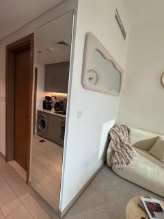 Luxury Studio Burj Khalifa View - 3