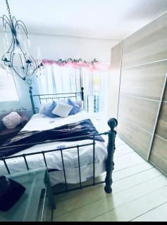 Private room with en-suite and private entrance - Porth - 4