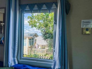 The Bolt Hole - 4