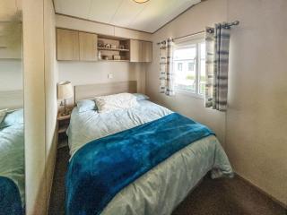 The Bolt Hole - 1