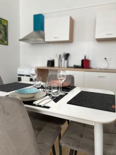 Gemütliches Apartment 60m2 mit Klimaanlage nahe Westbahnhof - Wien - 8