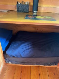 Tick Bridge cabin - Lyonshall - 4