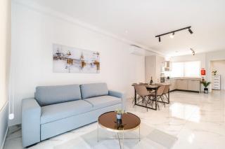 Modern 2BR Escape in St Julians - St Julian's - 9