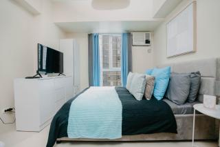 Pool View Studio In Cebu IT Park - Family Friendly - 8