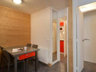 Studio rénové avec balcon, proche des pistes, cuisine équipée, animaux admis - FR-1-181-2008 - 5