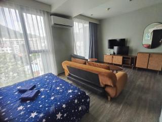 The Deck Condo Patong with mountain view - 7