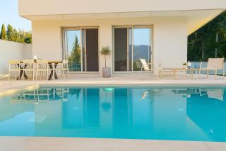 Villa Harmony Luxury Resort - 9