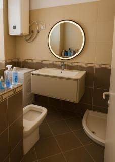 Entire Apartment near Air Albania - - 1