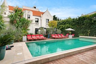 Walking distance Sandy Beach - Juan les Pins - VillaChalet EU - Villa La Mauresque & Maison des Pêcheurs - 5