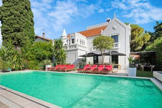Walking distance Sandy Beach - Juan les Pins - VillaChalet EU - Villa La Mauresque & Maison des Pêcheurs - 3
