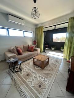 Botumo Apartment - 3
