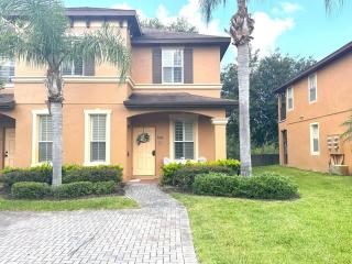 Near Disney Incredible 4 Bd Home - Amazing resort - 5