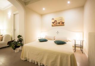 Santa Maria Novella Modern Apartment - Florence - 9