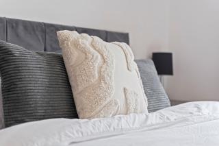 The MAC Residence Luxury 3BR house minutes away from the Birmingham city centre Sleeps 7 with free parking - Birmingham - 3