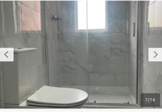 Croydon Luxury Apartment - 6