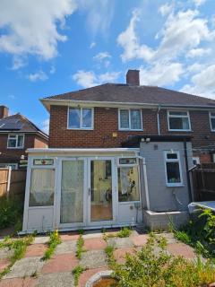 Cozy Room Available Near Birmingham Airport, NEC, Park, HS2 - 5