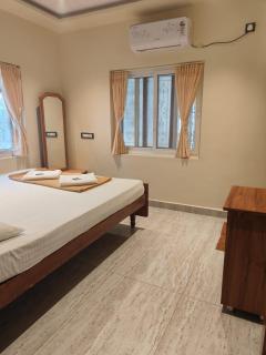 Rocky Guesthouse - Hampi - 9