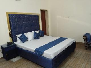 Hotel Four Season - Lahore - 8