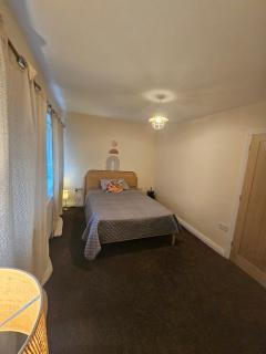 Cozy Room Available Near Birmingham Airport, NEC, Park, HS2 - 8