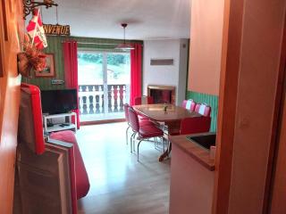 Appartement au calme avec balcon et kitchenette - 3 pièces - FR-1-573-41 - 1