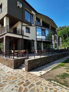 Vila Premiere Bistro-Spa - Bistriţa - 8