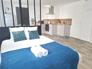 Au Petit Palois - Parking Gratuit - Proche Centre - 4