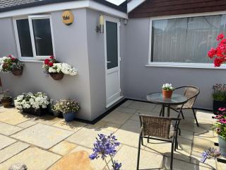 Payne’s Pad - Poole - 9