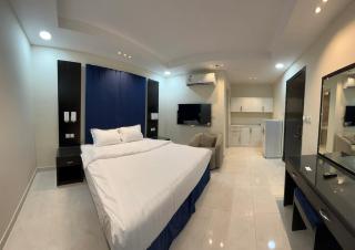 Luxurious NEW unit with kitchen in 5 stars building - Al Khobar - 6