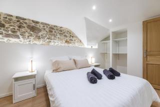 Charming 3-Room Old Antibes - 2