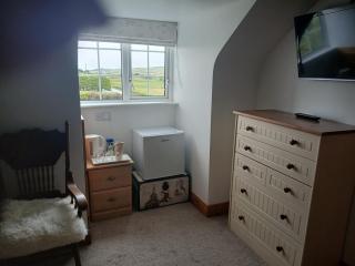 Roshine hill - - 1