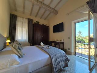 Residenza d'Epoca CAVALIERE - Romantic Rooms - 5