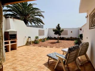 Martha's Holiday Home - Telde - 3